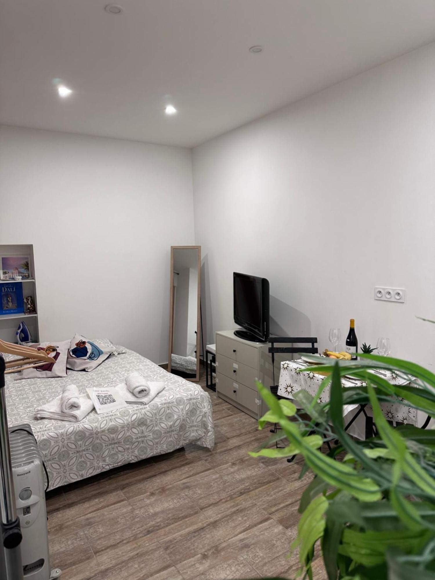 Cosy Studio Vieux Nice A 2 Pas De La Mer المظهر الخارجي الصورة